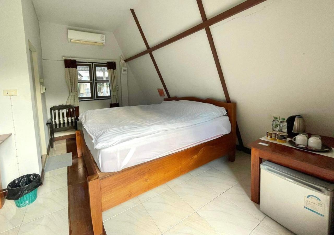 Popeye House Hotel Mae Hong Son Ngoại thất bức ảnh